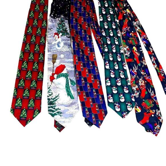 Christmas winter men's neckties set of 5 one for everyday of the week Holiday - Picture 1 of 7